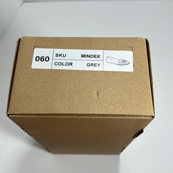 Journee Collection Mindee Grey Flat Loafers size 6 - Picture 5 of 5